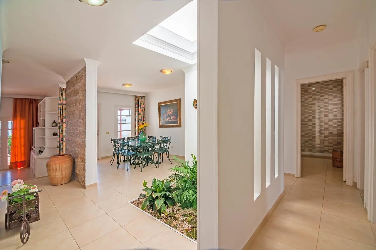 Villa تياس 0*,  إسبانيا